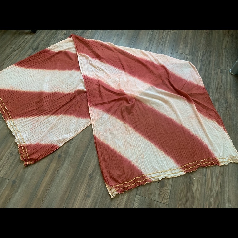 Scarf - Picture 5 of 6